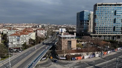 Bakırköy'de dönüşüm başlıyor 25 yıllık hasret 1 yılda bitti