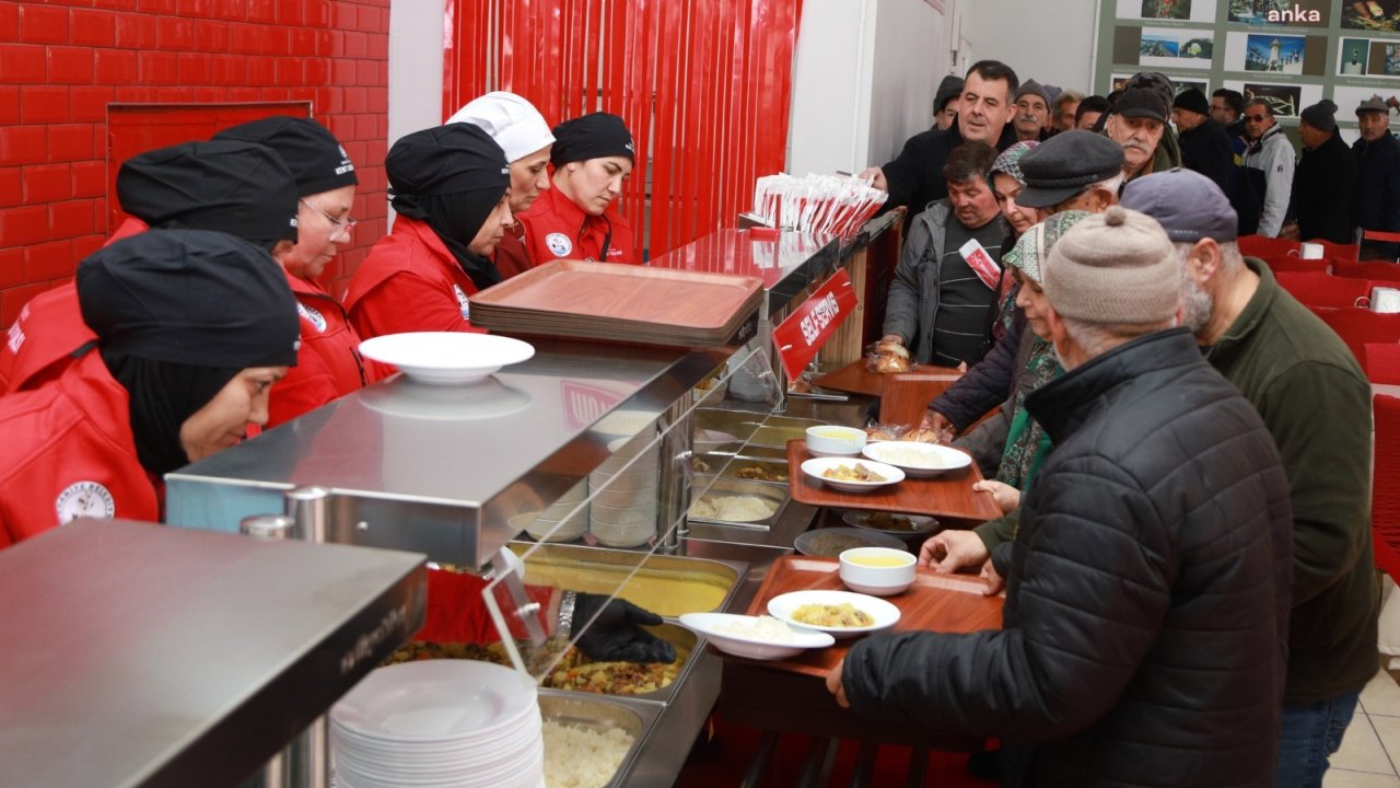 Burhaniye Belediyesi, ramazan ayı boyunca vatandaşları iftar sofralarında buluşturacak 