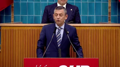 CHP grup toplantısı... Özgür Özel: "Sayın Erdoğan Kartalkaya'da da, Madımak'ta da yakanlardan, biz de yananlardan tarafız"