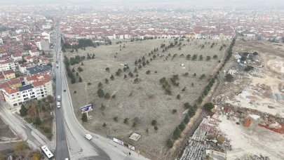 Eskişehir Büyükşehir Belediyesi Emek Mahallesi’nde  "Emek Parkı" yapacak 