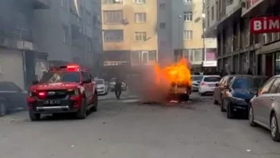 Iğdır’da seyir halindeki araç alev alev yandı