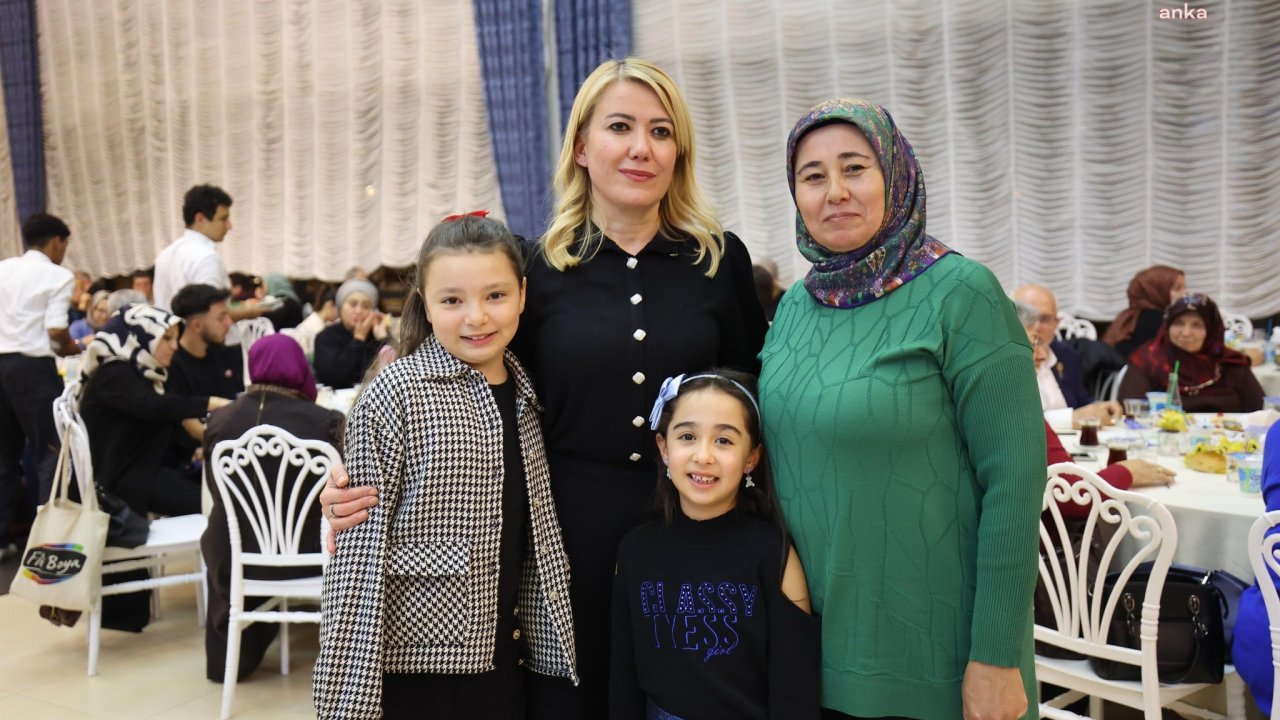 Merkezefendi Belediye Başkanı Doğan, gazi ve şehit yakınları ile iftarda buluştu