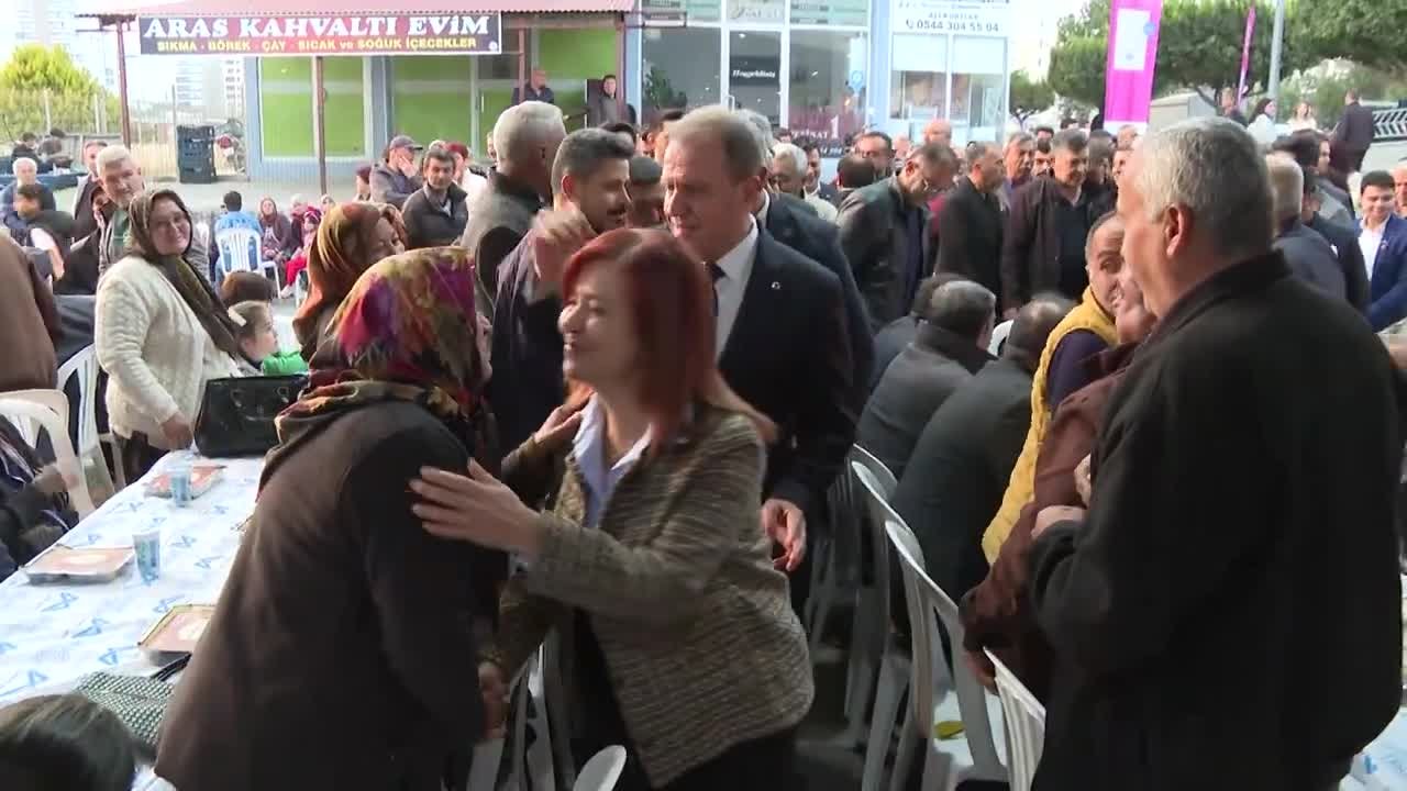 Mersin Büyükşehir Belediye Başkanı Seçer, Erdemli halkı ile iftar sofrasında buluştu