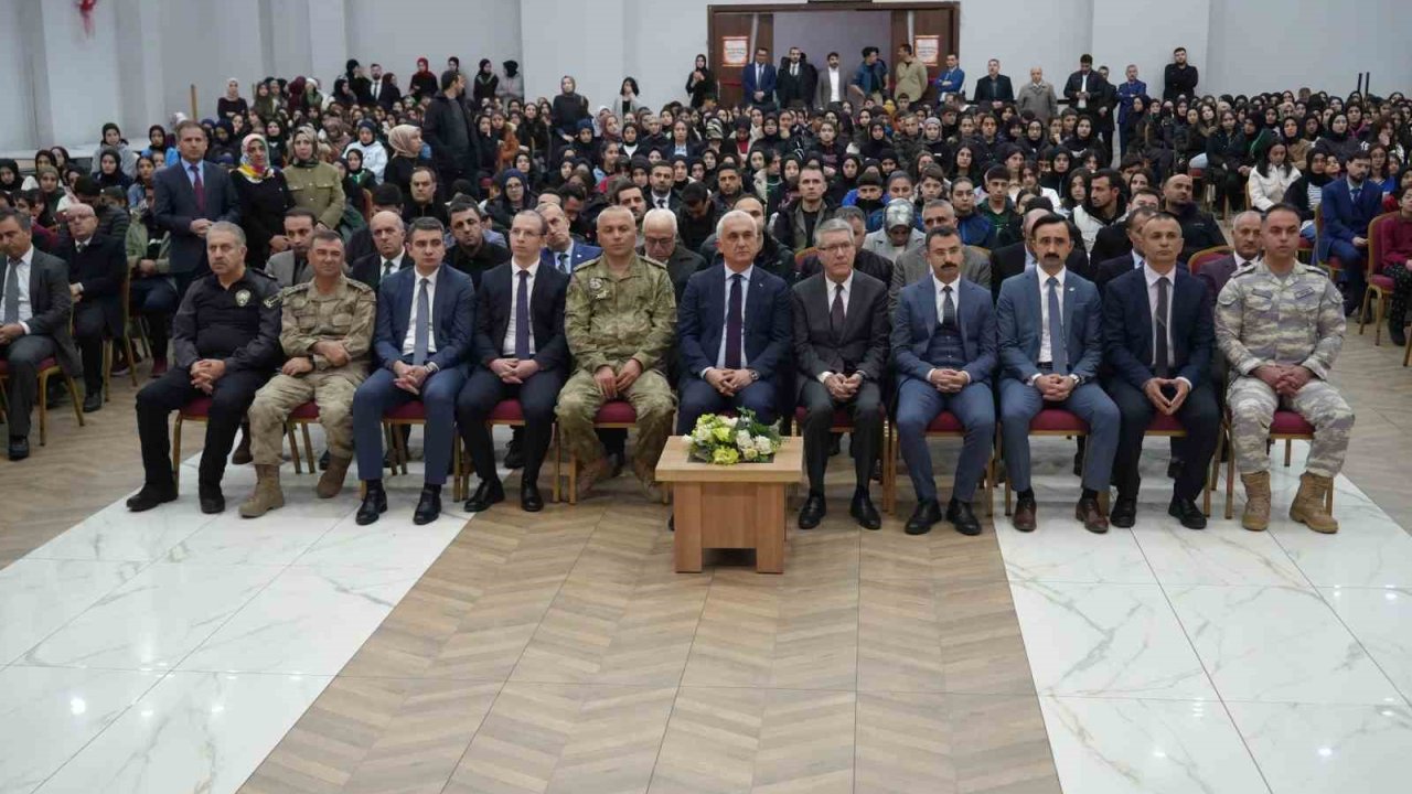 Muş’ta İstiklal Marşı’nın Kabulü ve Mehmet Akif Ersoy’u Anma Günü