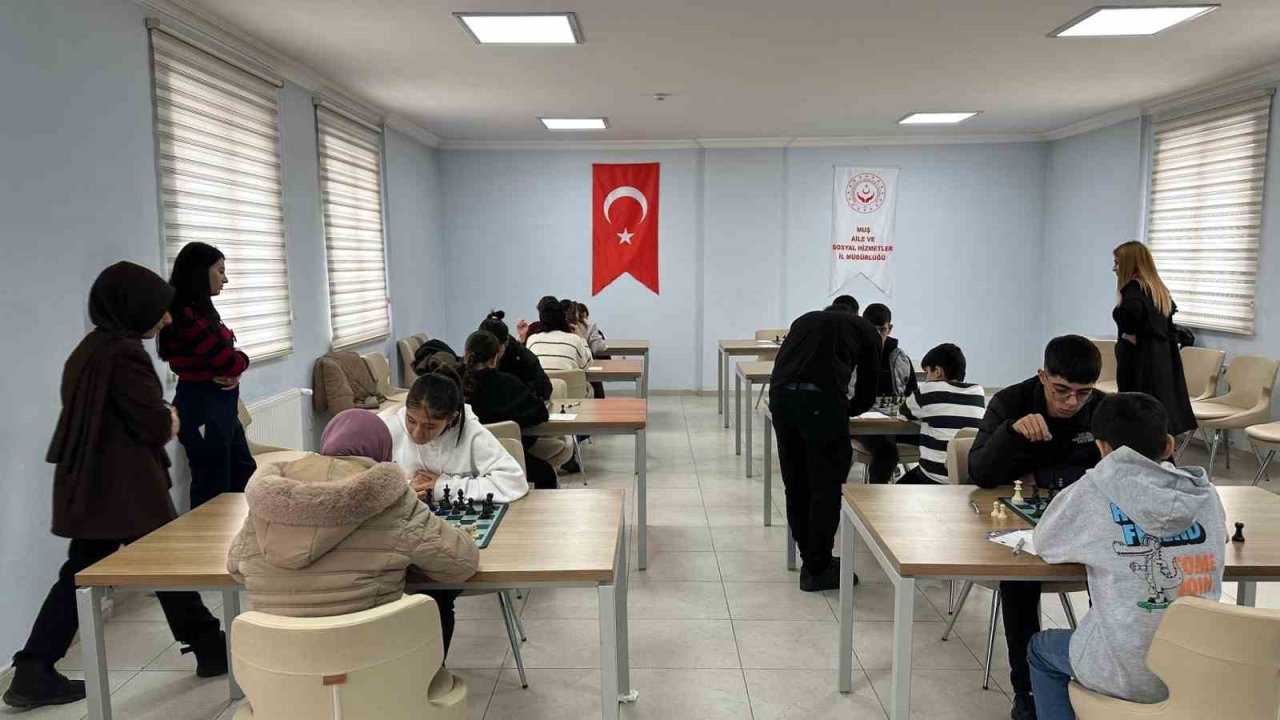 Muş’ta koruma altındaki çocuklar için satranç turnuvası düzenlendi