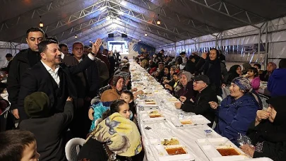 Nevşehir Belediyesi İftar Çadırı Binlerce Kişiyi Ağırlıyor