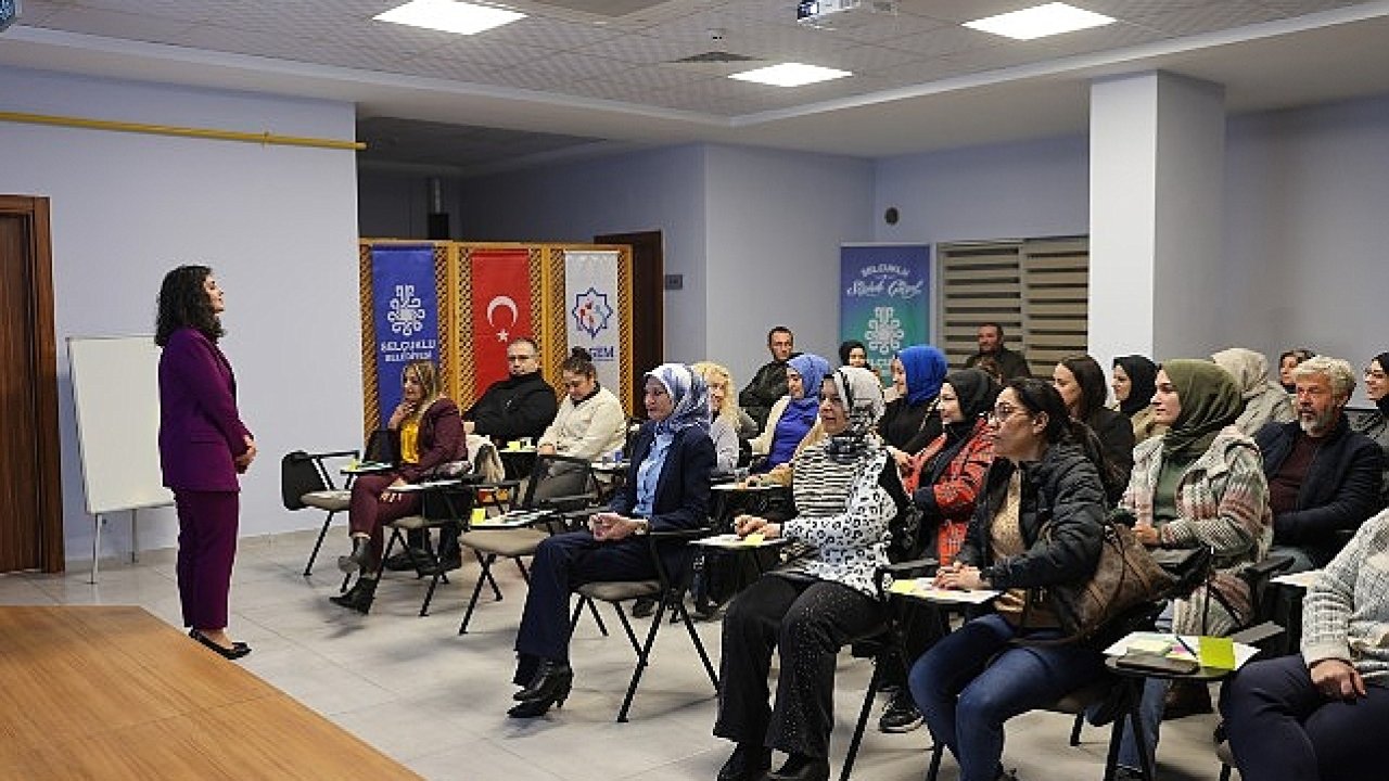 SAGEM'den Ailelere "Ergenlik Dönemini Anlamak" Semineri