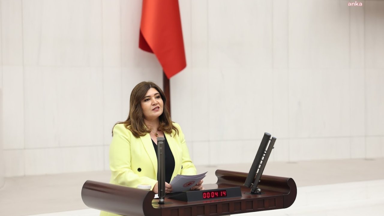 Selcan Taşçı: "HÜDA-PAR protokolün en önünde ağırlanıp; Türk milletinin son kalesi İYİ Parti’ye onun arkası işaret edilince salonu terk ettim"