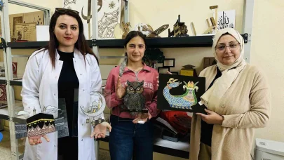 Unutulmaya yüz tutmuş vitray kursu Yüksekova’da kadın eliyle önem kazandı