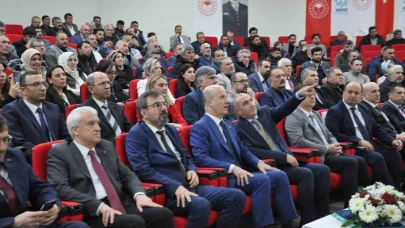 YÖK Başkanı Özvar, Kars’ta Yetiştirici Eğitimi Çalıştayı’na katıldı