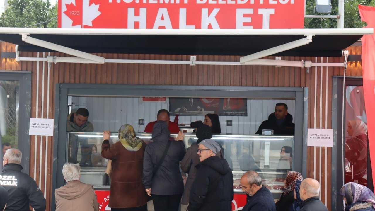 İzmit'te uygun fiyatlı et desteği Ramazan'da da sürecek