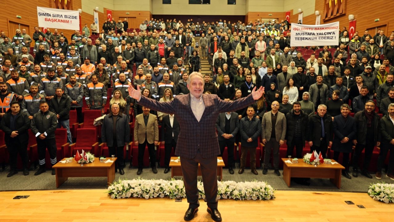 Kayseri Talas Belediyesi çalışanlarından Başkan Yalçın'a teşekkür