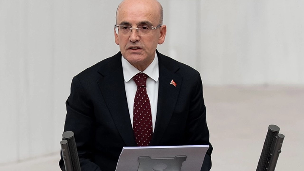 Bakanı Şimşek: Akaryakıttaki artışın vergi yükünü geçici hafifletiyoruz