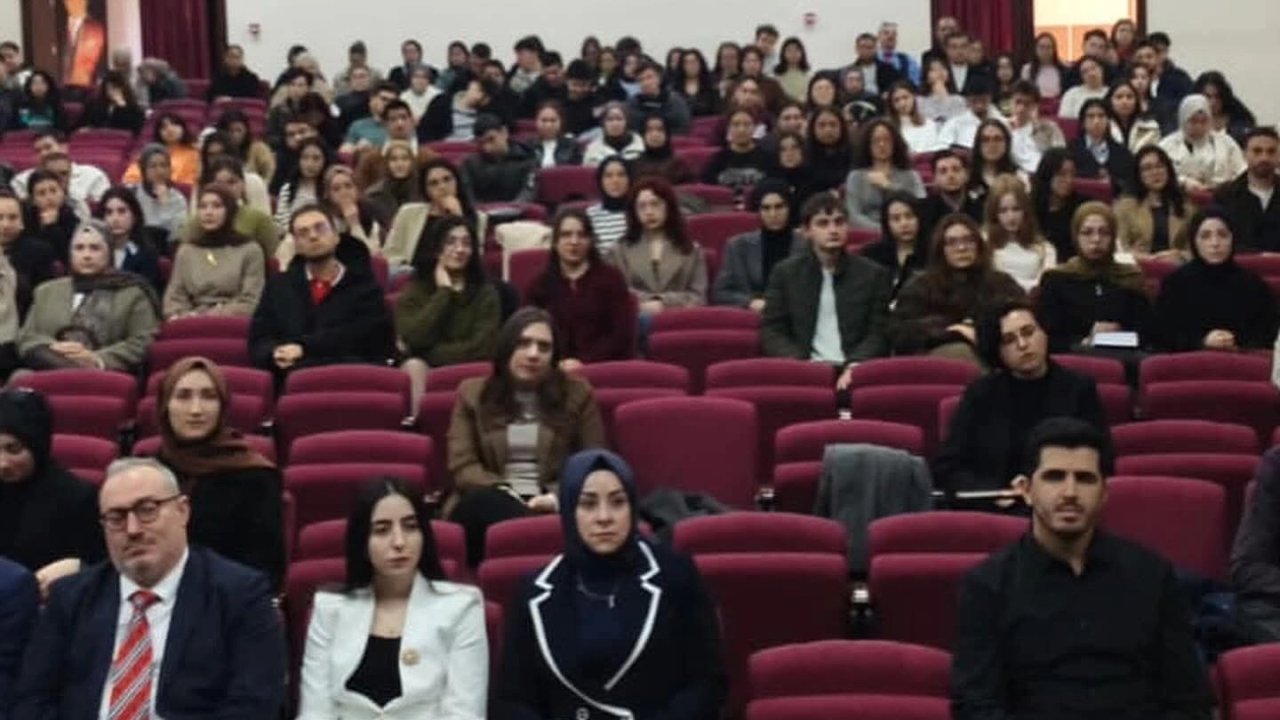 Gemlik'te gençler 'IBAN suistimalleri' konusunda uyarıldı