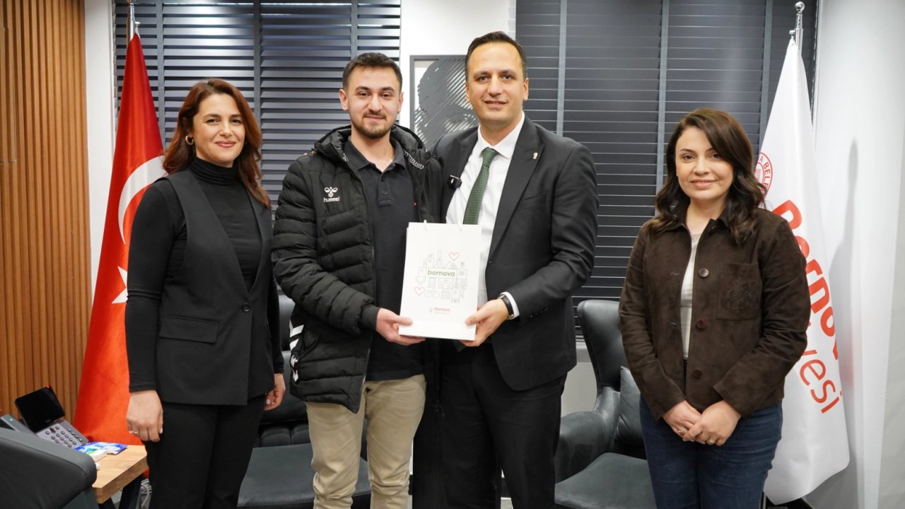 İzmir Bornova’da eğitime yatırım, başarıya ödül