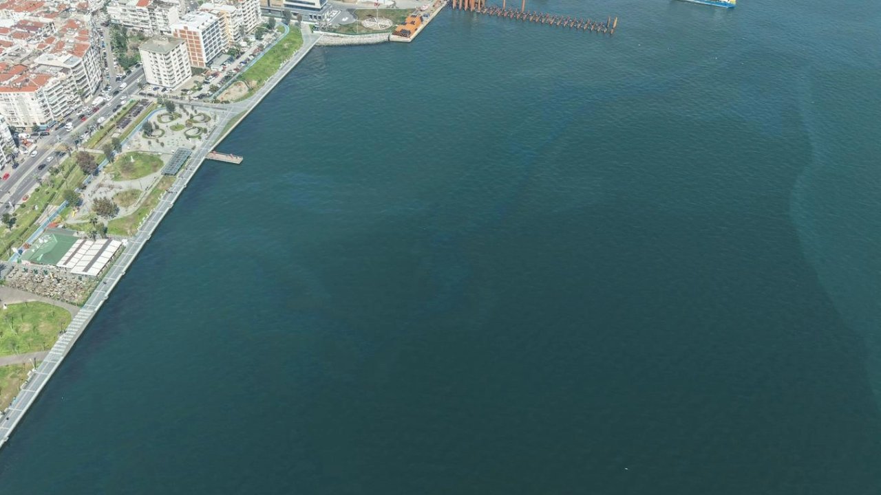 İzmir'de körfez kirliliğine yeni adım... Gemilerin atıkları 24 saat izlenecek