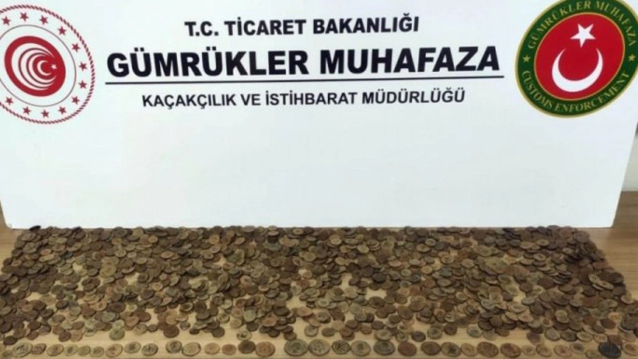 İzmir'den İtalya'ya kaçırılacaktı! 7 bin 550 sikke ve figür ele geçirildi