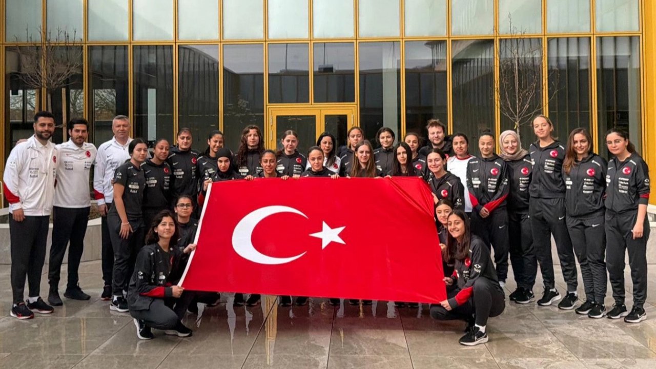 U17 Kız Milli Takımı’ndan 18 Mart’ta anlamlı duruş