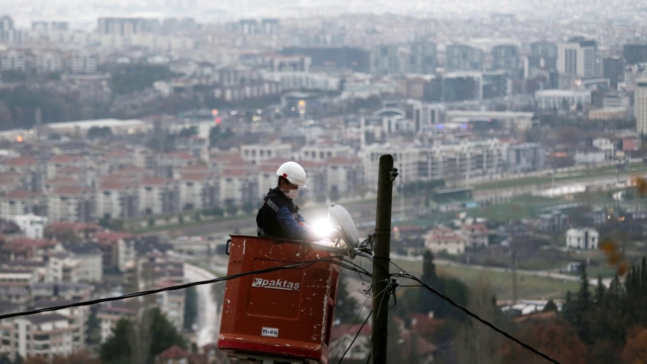 UEDAŞ bayramda kesintisiz enerji için sahada